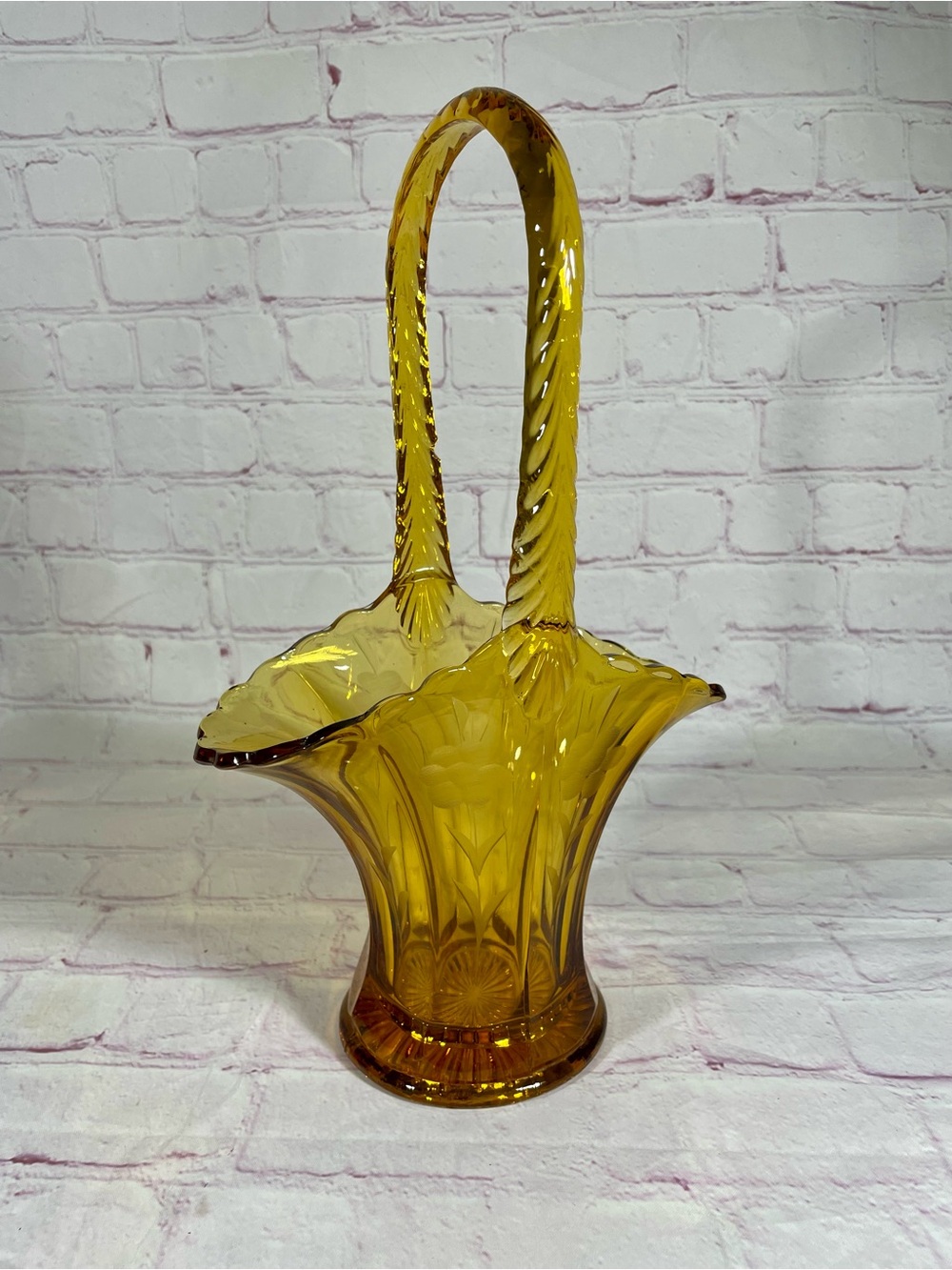 Vintage Amber Glass Floral Etched Scalloped Bride’s Basket With Handle 12.5”